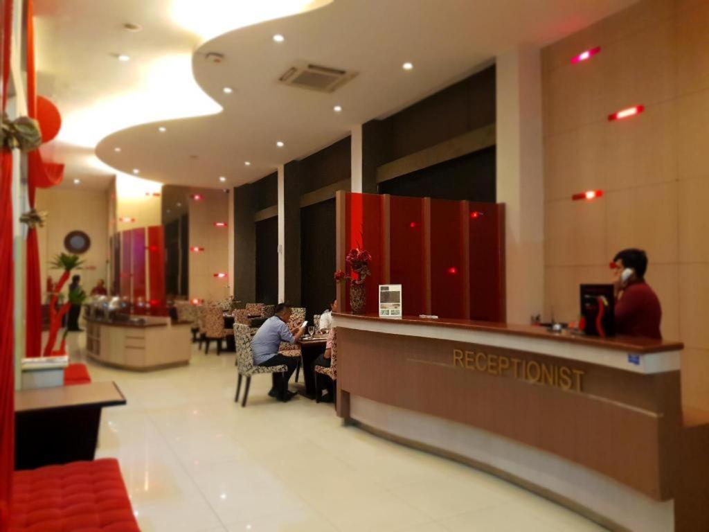 Scarlet Kebon Kawung Hotel Bandung Exterior photo